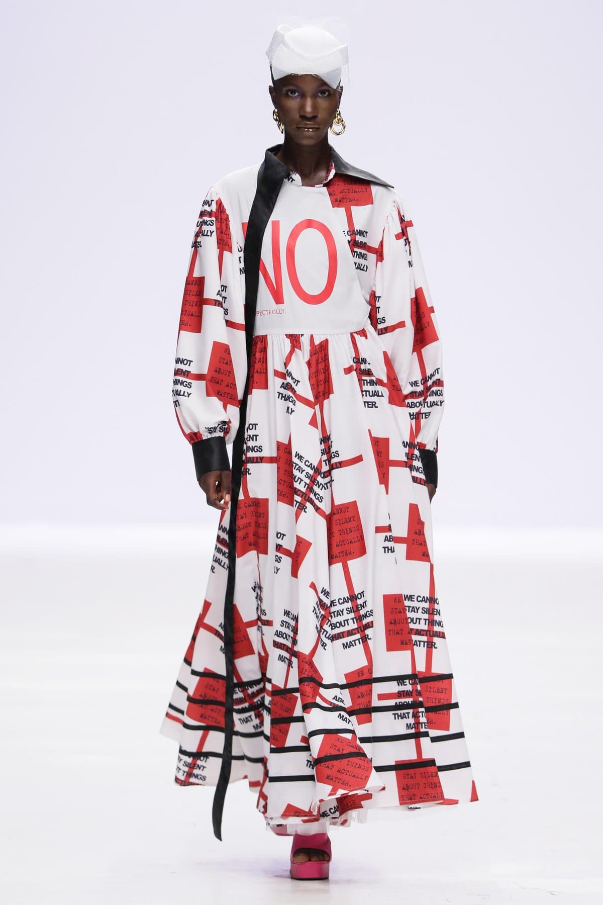 Umkhathizwe Cape Coat View 5